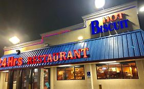 Ramada By Wyndham Houston Intercontinental Airport South